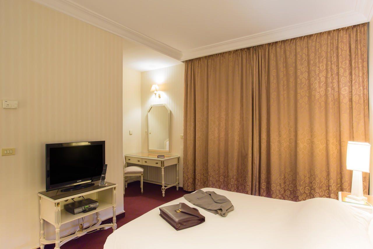 Hotel Belvedere Fourati Tunis Eksteriør bilde